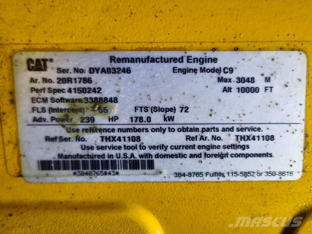 CAT 973 C Верижен товарач