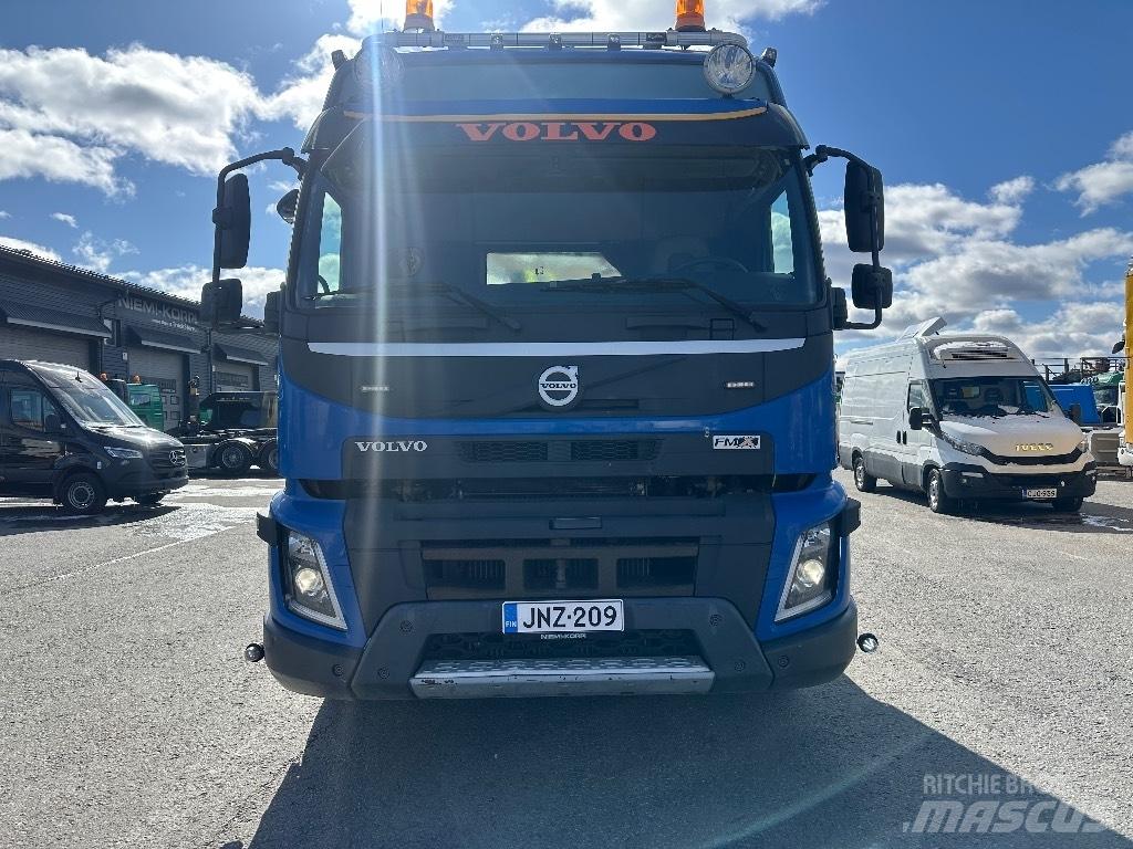 Volvo FMX 540 6x2*4 Камиони с кран с кука