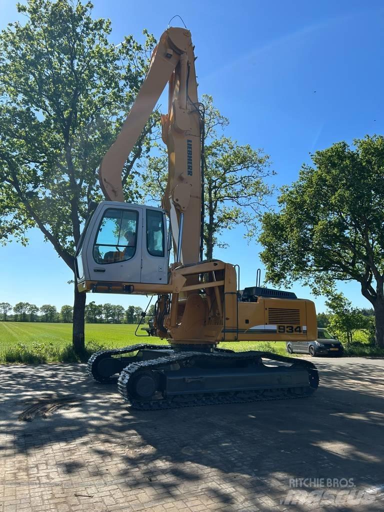Liebherr R 934 C EW Оператори на отпадъци/индустрия
