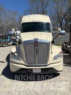 Kenworth T 680 Влекачи