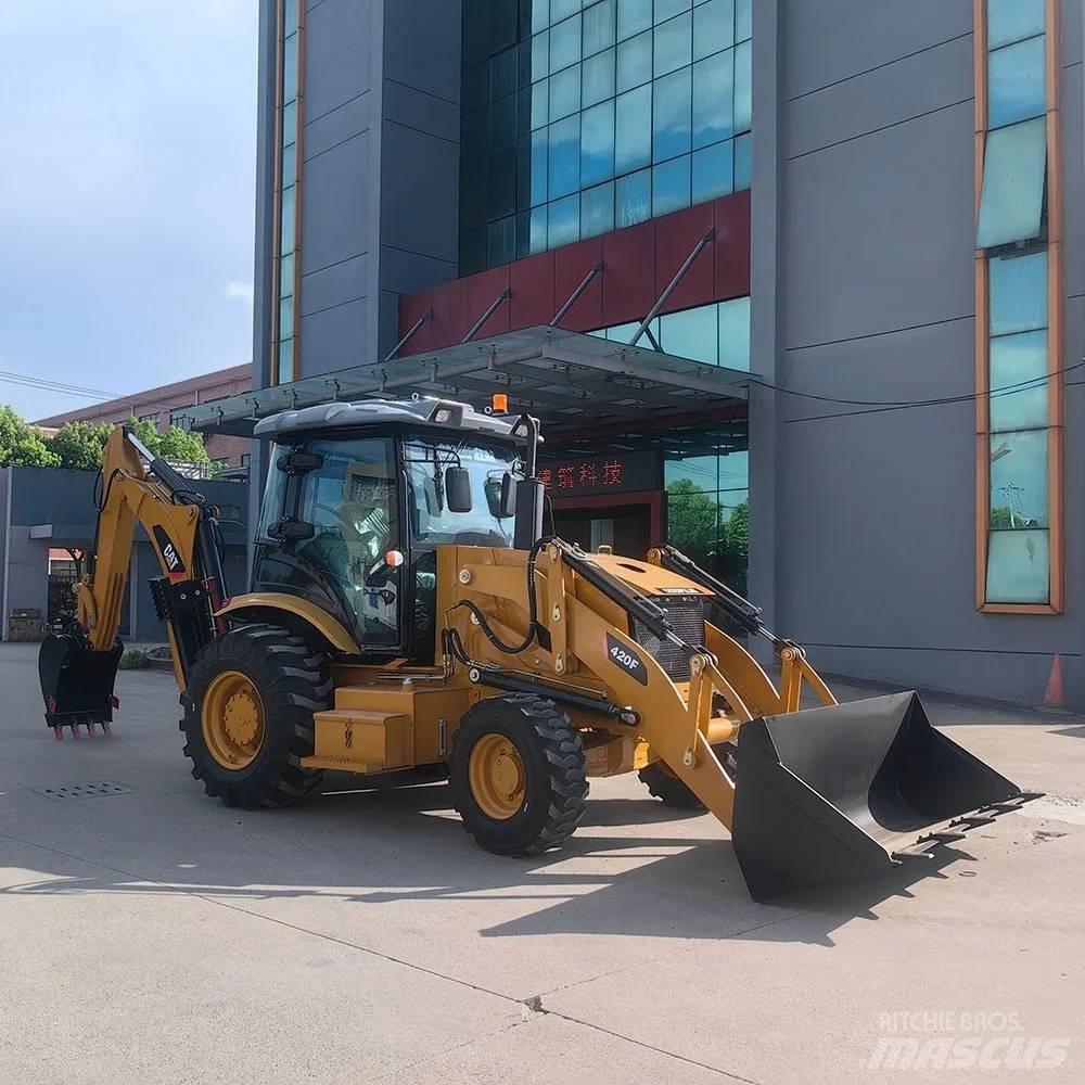 CAT 420F Товарач със заден ексватор