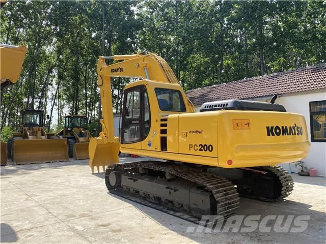 Komatsu PC200-7 Верижен екскаватор
