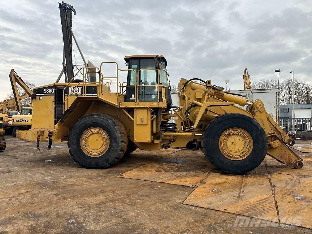 CAT 988 G Колесни товарачи