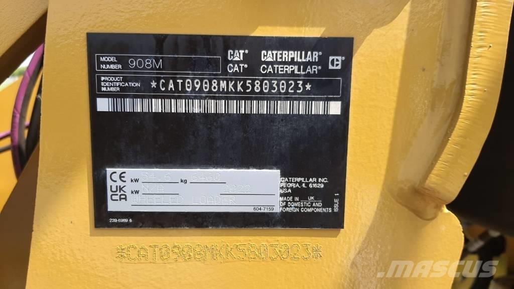 CAT 908M Колесни товарачи