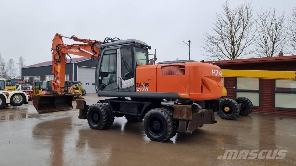 Hitachi ZX 210 W-3 Колесни екскаватори