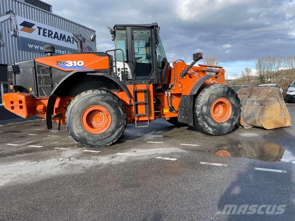 Hitachi ZW310-6 TPD Колесни товарачи