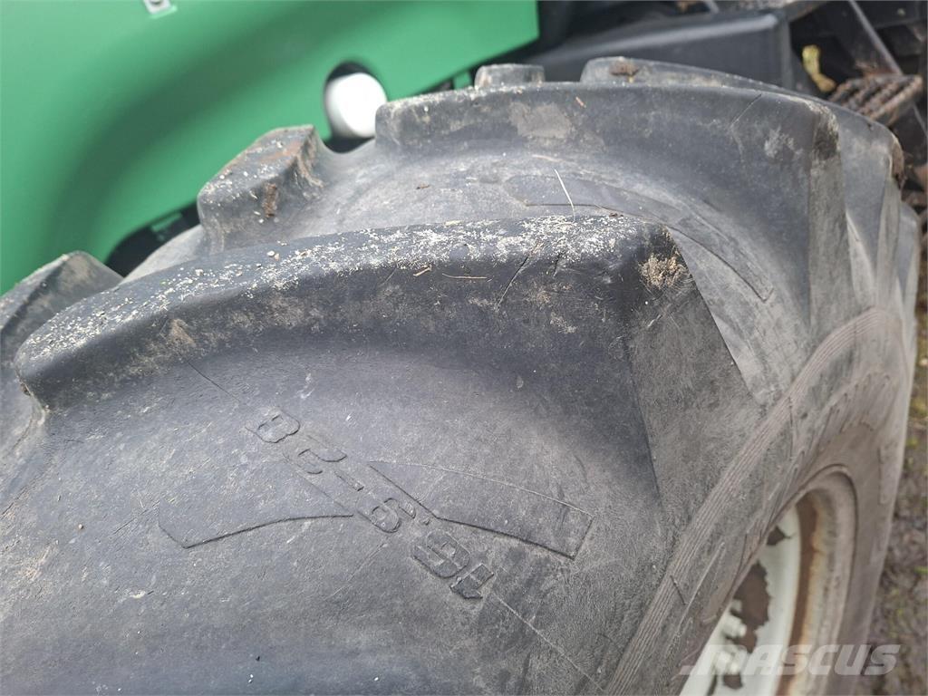 Valtra T190 7.4 Трактори