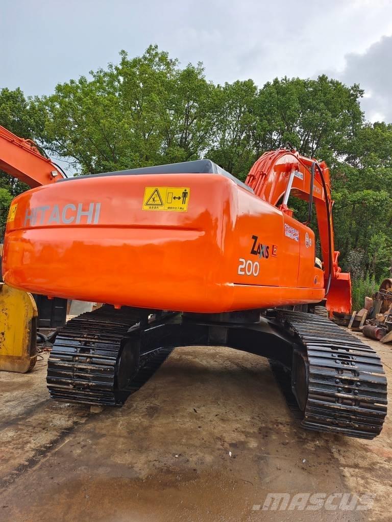 Hitachi EX 200-5 Верижен екскаватор