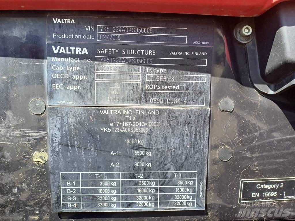 Valtra T 234 A Трактори