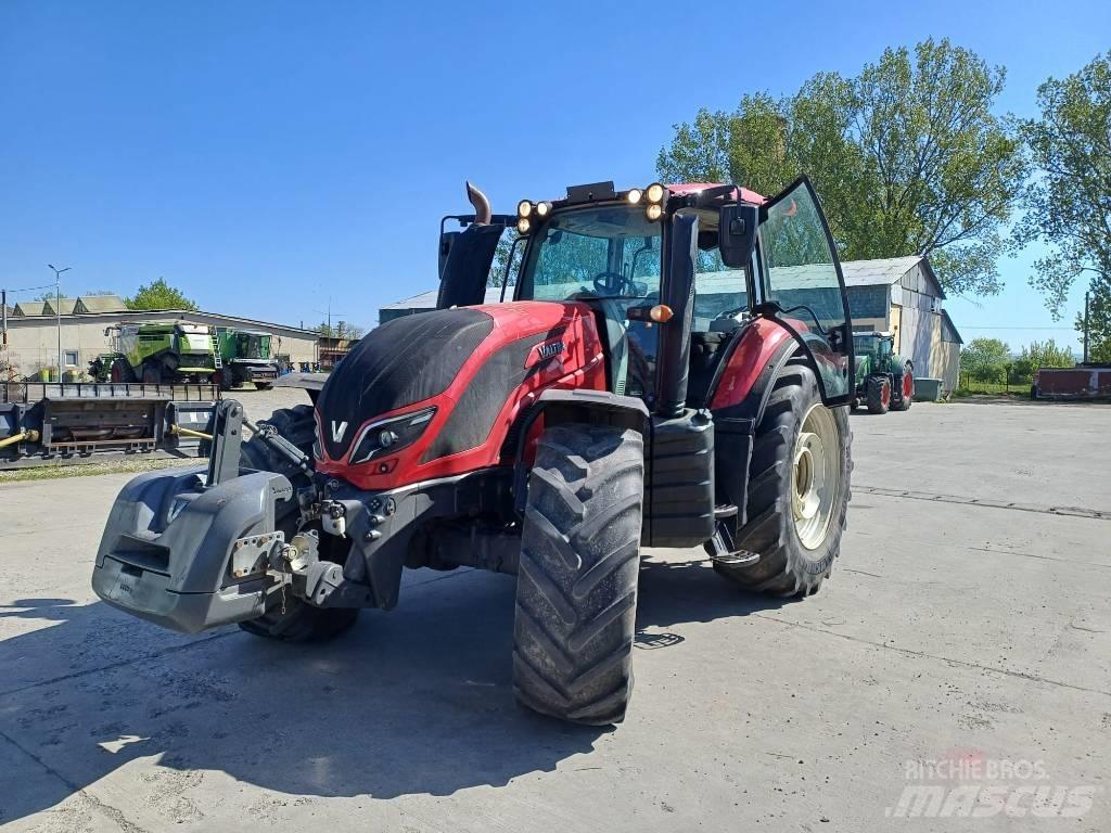 Valtra T 234 A Трактори
