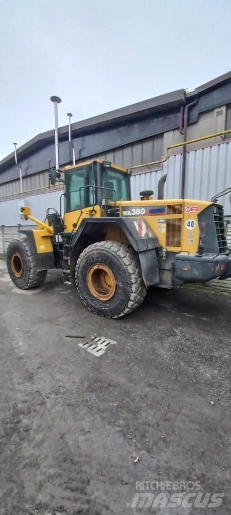 Komatsu WA 380-6 Колесни товарачи