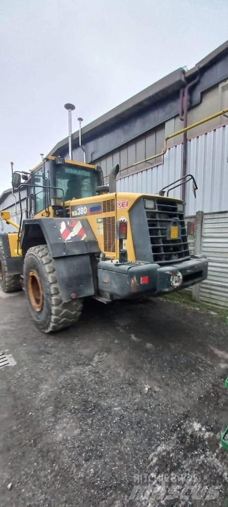 Komatsu WA 380-6 Колесни товарачи