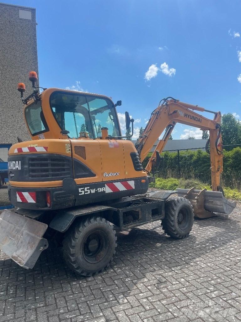 Hyundai 55w9a Колесни екскаватори