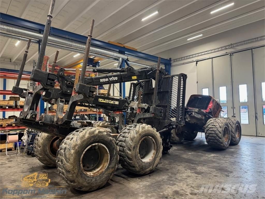 Komatsu 855 Форуардери