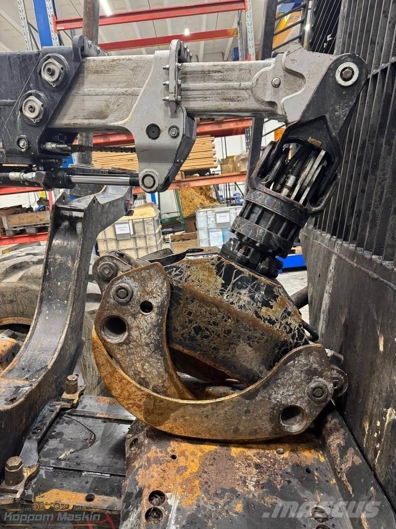 Komatsu 855 Форуардери