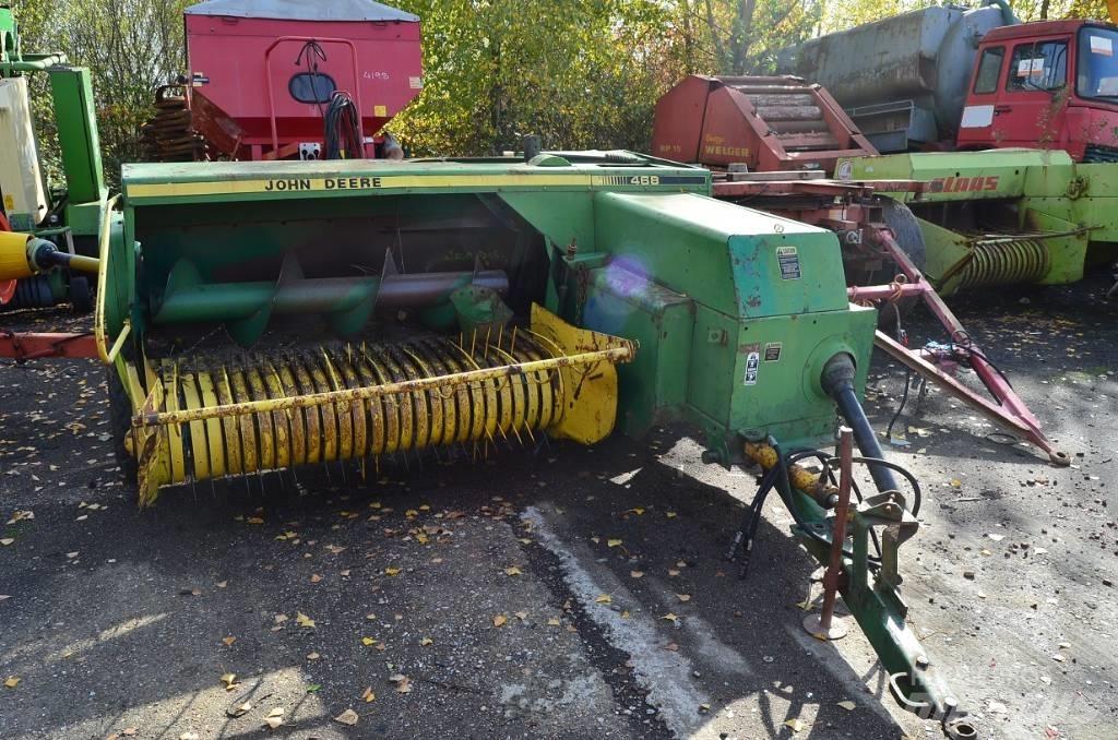 John Deere 468 Балопреси квадратни
