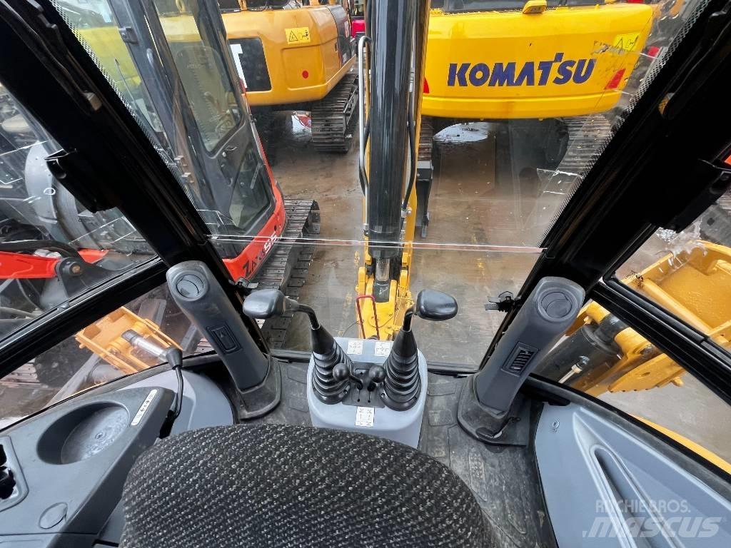 CAT CAT420F Товарач със заден ексватор