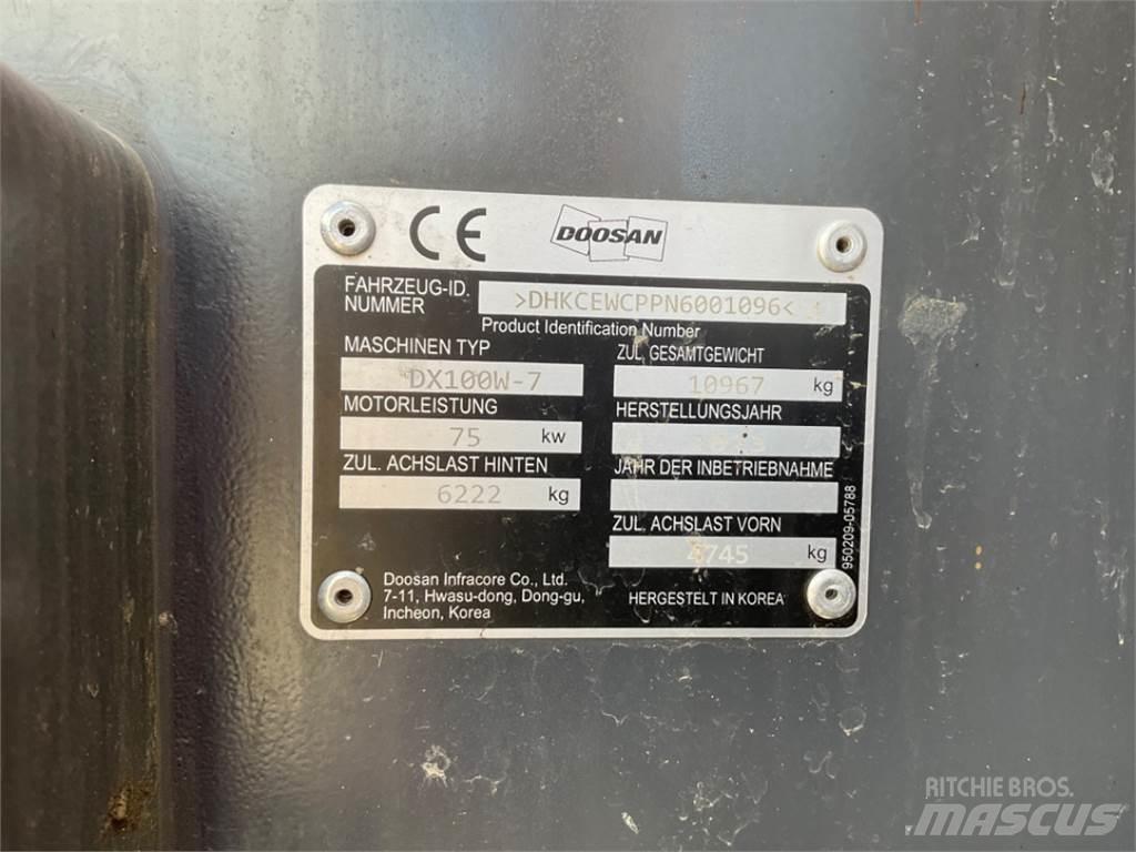 Doosan DX100W-7 Колесни екскаватори