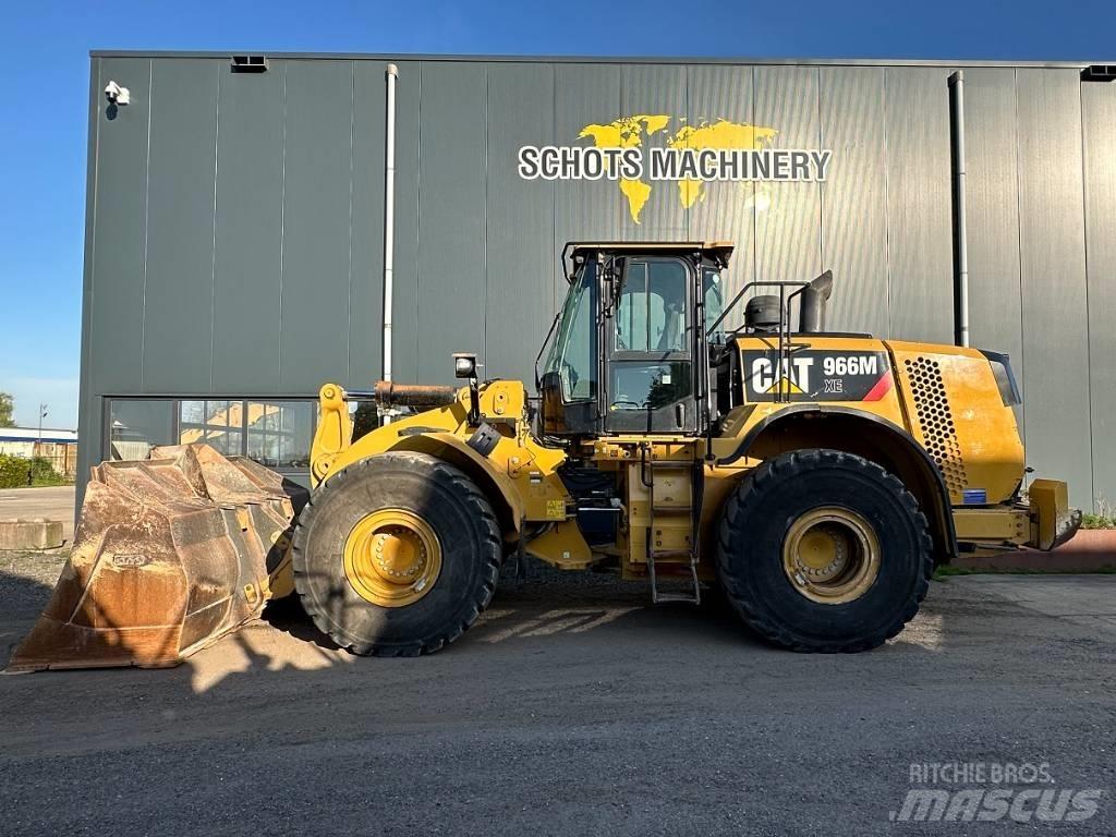 CAT 966 M Колесни товарачи