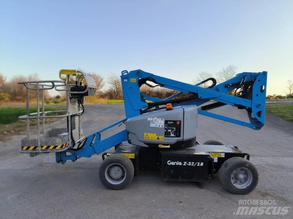 Genie Z 33/18 Съчленени стрелови подемници