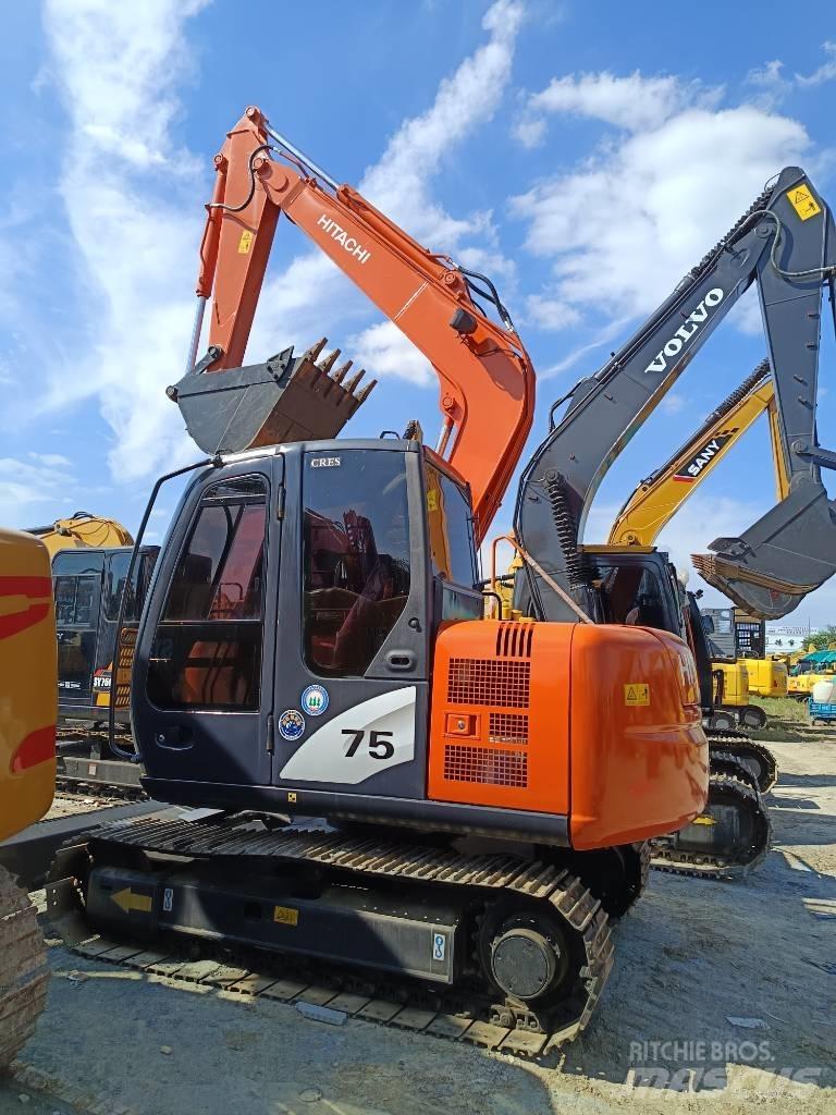 Hitachi ZX 75 Средни екскаватори 7т - 12т