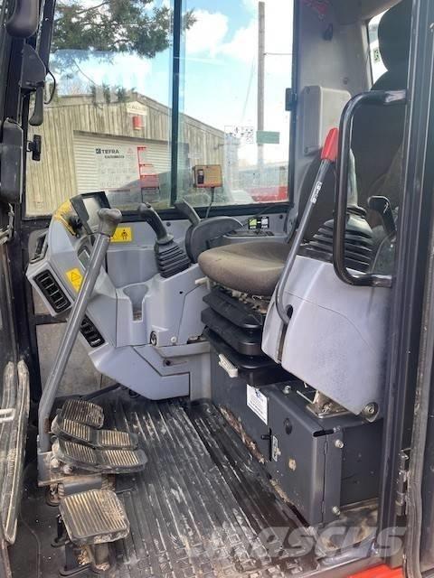 Kubota KX 080-4 Средни екскаватори 7т - 12т