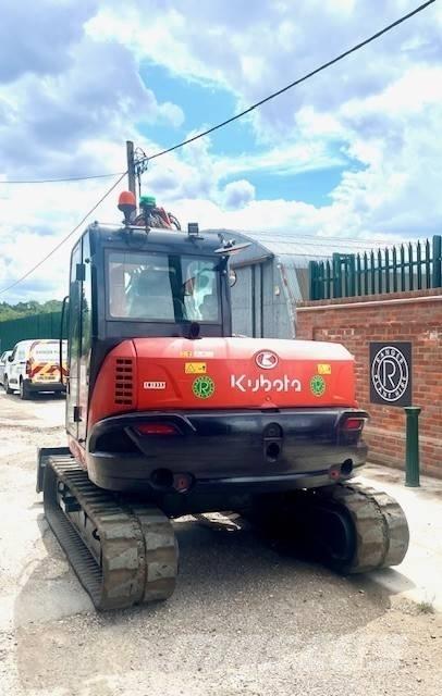 Kubota KX 080-4 Средни екскаватори 7т - 12т