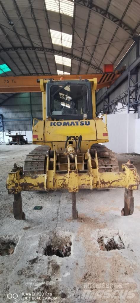 Komatsu DX 65 Верижни булдозери
