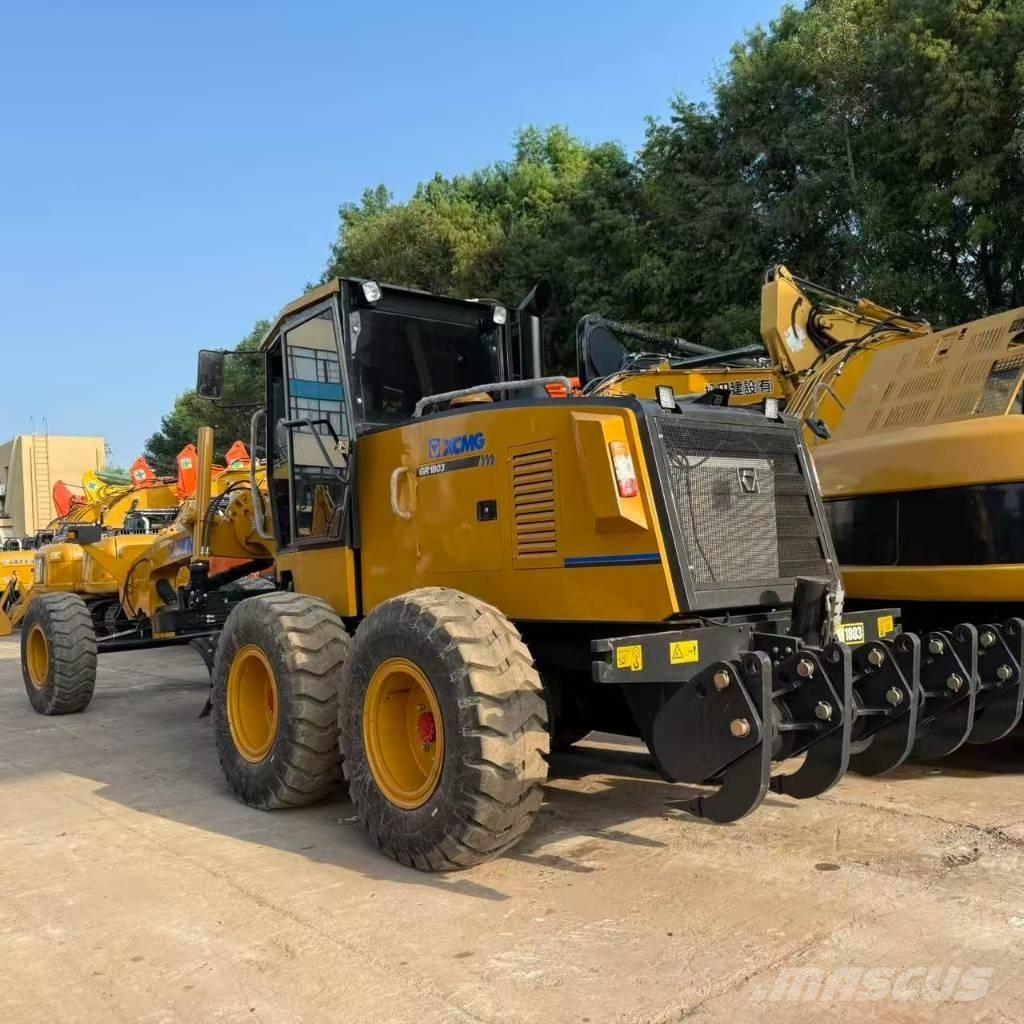 XCMG GR 1803 Грейдери