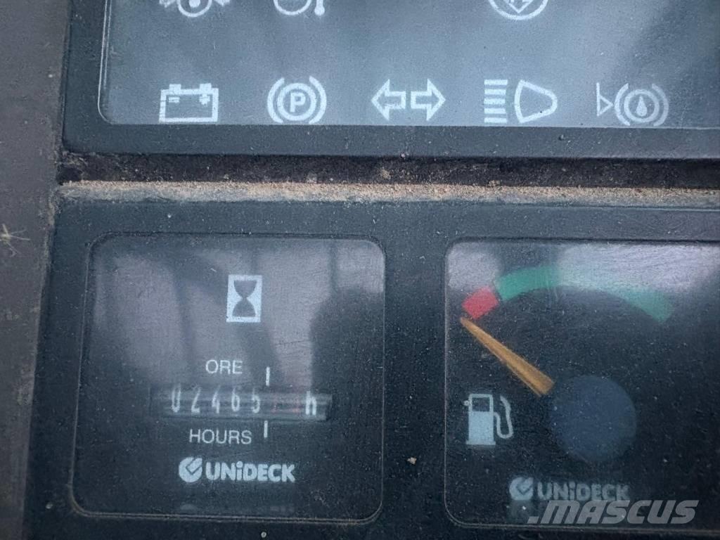 Manitou M 26.4 Камиони за херавни местности