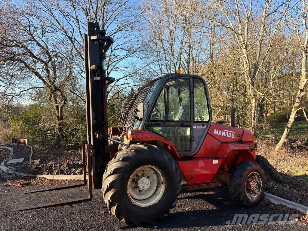 Manitou M 26.4 Камиони за херавни местности