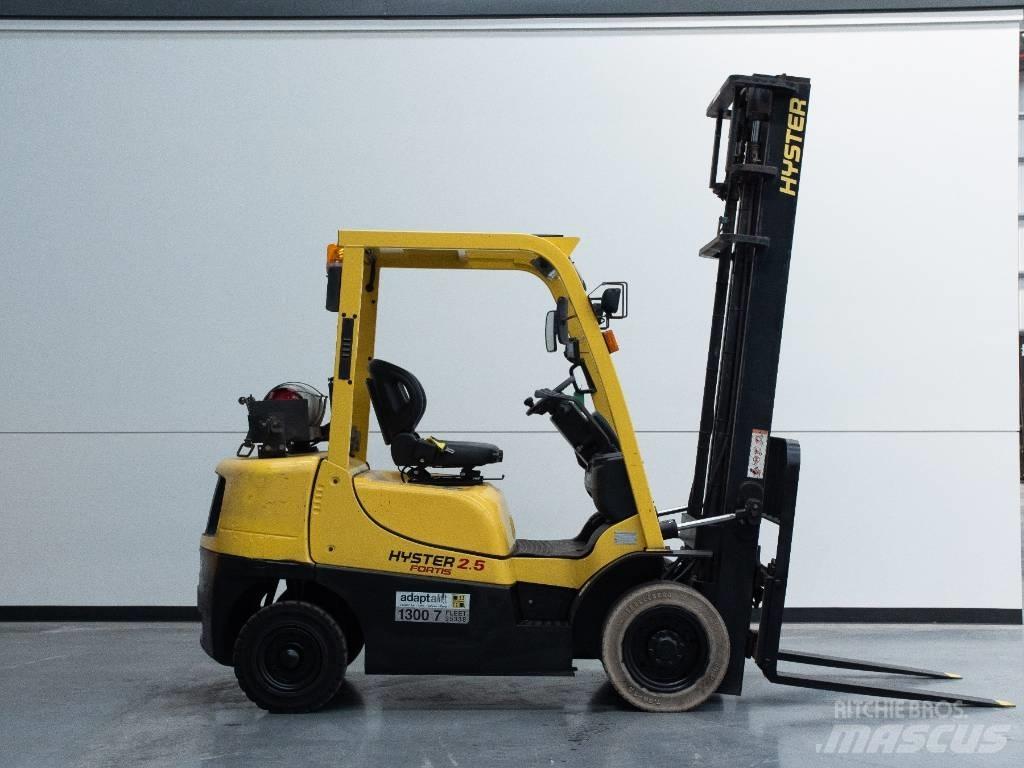 Hyster H2.5TX Камиони с АГУ