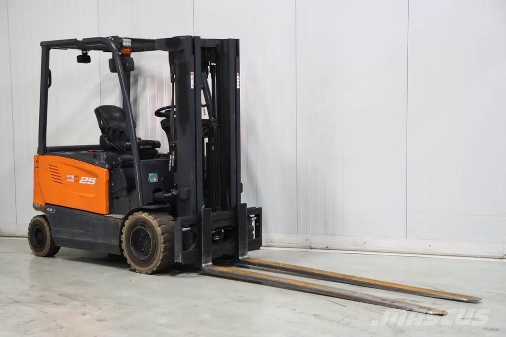 Doosan B25X-7 Електрически вилични кари-повдигачи