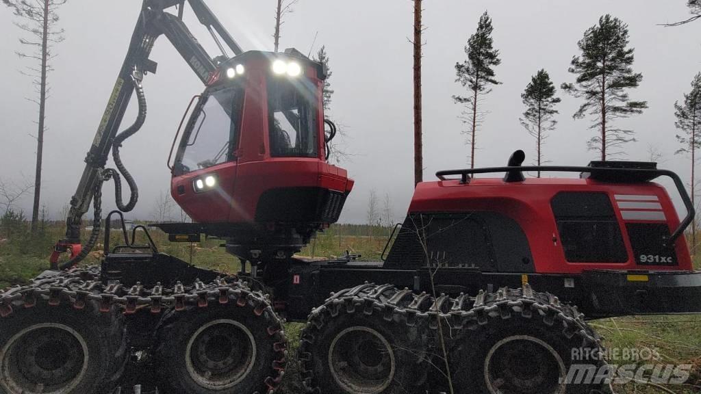 Komatsu 931 XC Харвестери