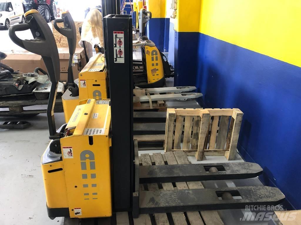 Atlet CSL 160 Самоходни товарачи