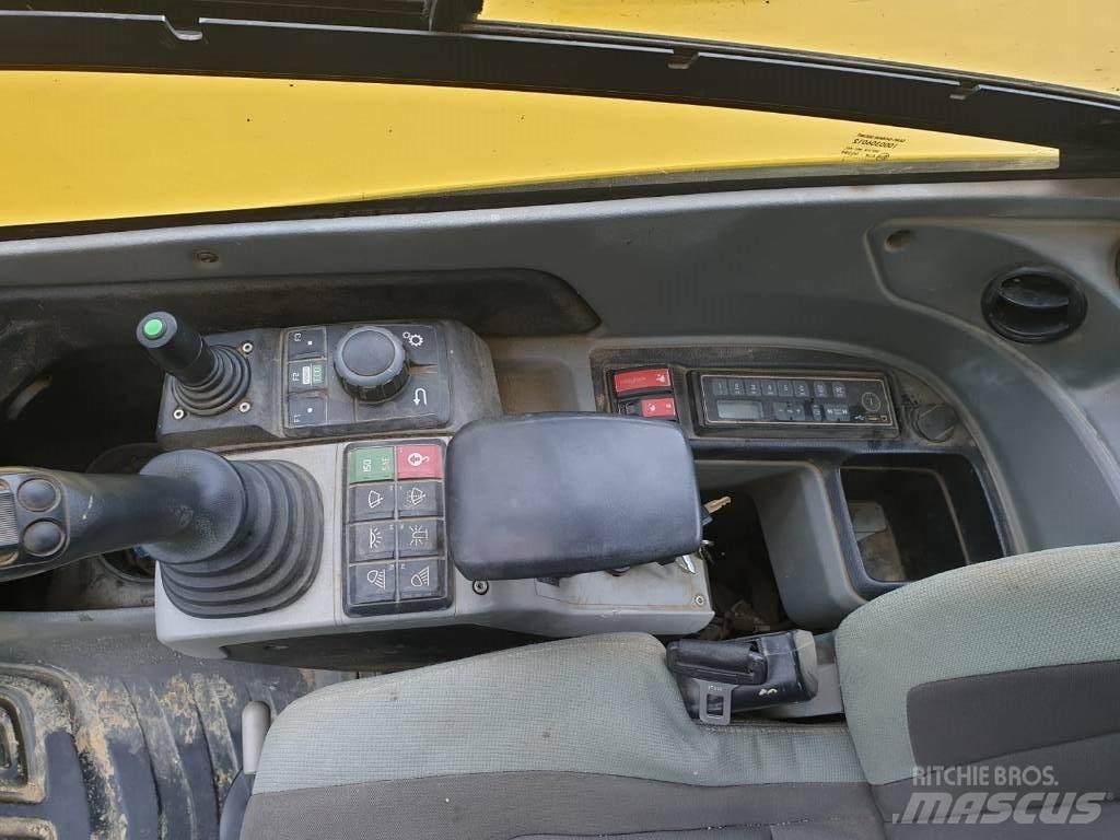 Wacker Neuson EZ 80 Средни екскаватори 7т - 12т