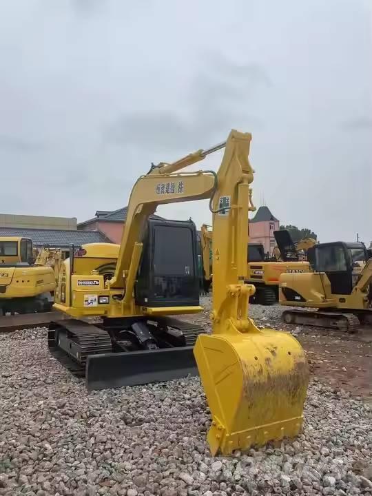 Komatsu PC70-8 Средни екскаватори 7т - 12т