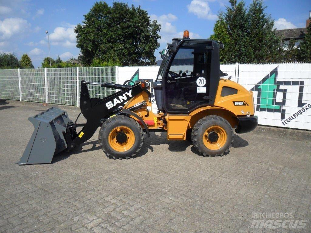 Sany SW075 Колесни товарачи