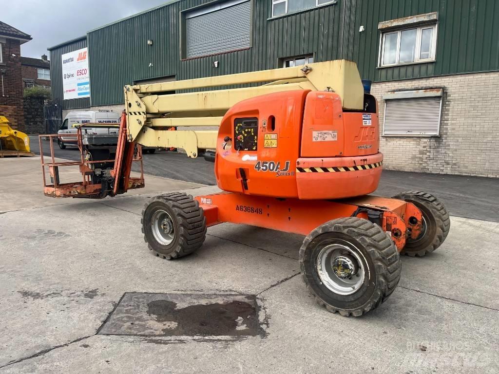 JLG 450 AJ Съчленени стрелови подемници