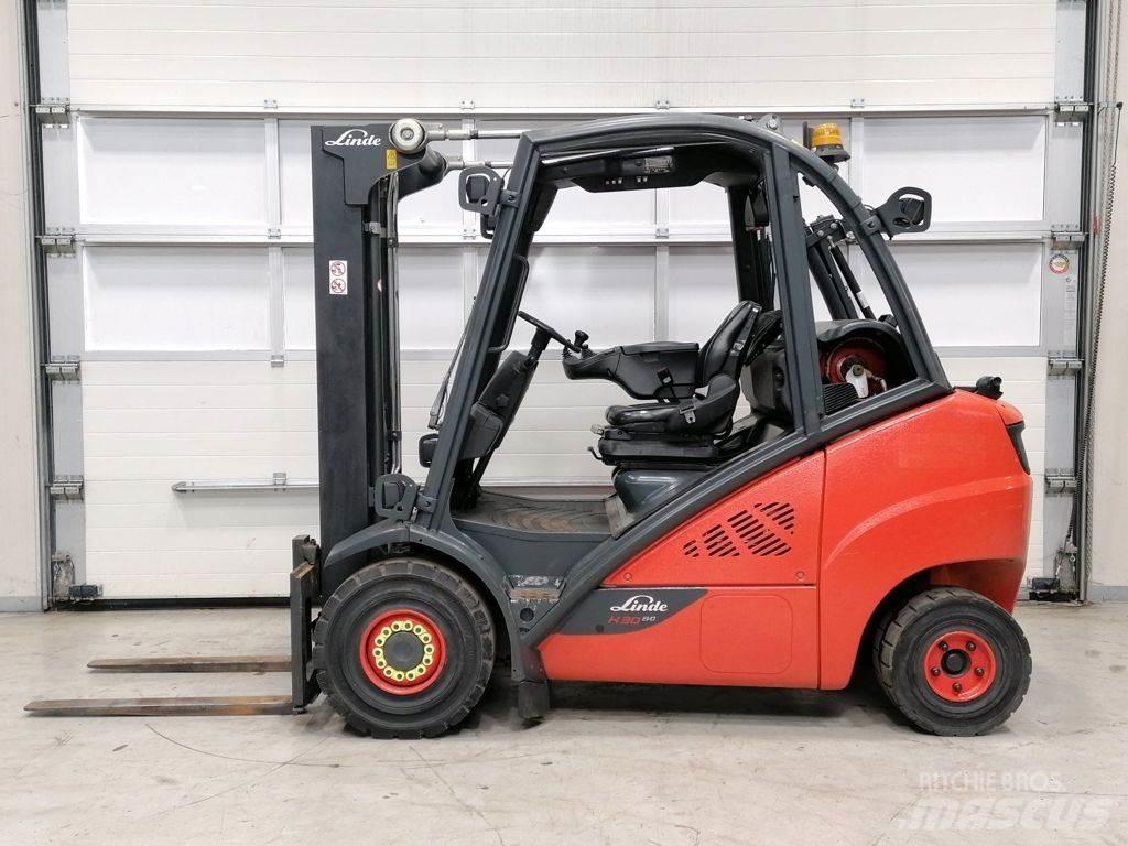 Linde H30T-02 Камиони с АГУ