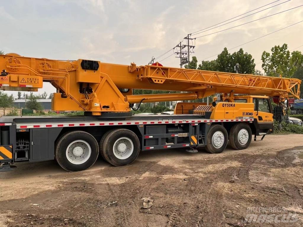 XCMG QY50KA Всъдеходни кранове