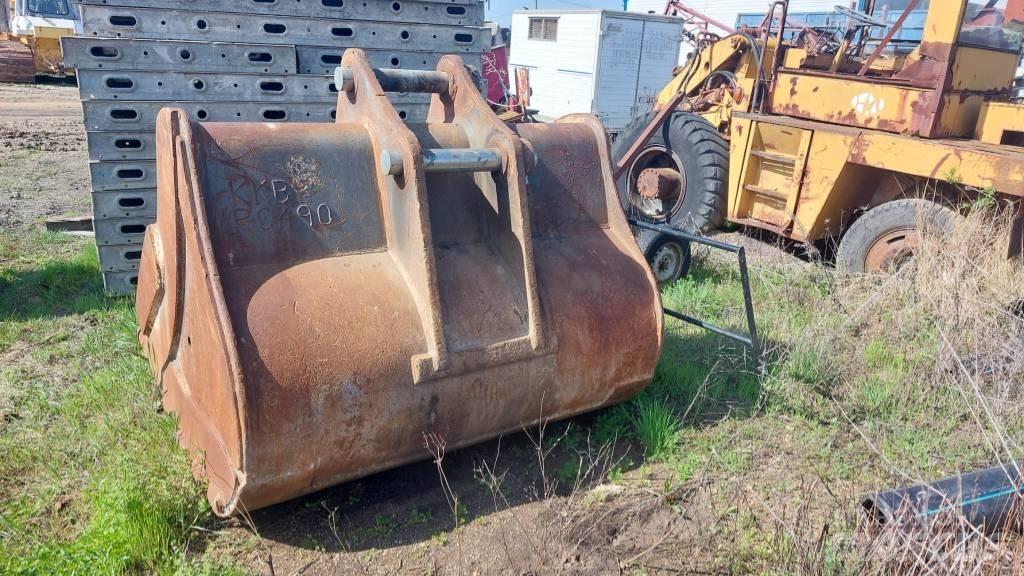 Komatsu PC 490 LC-11 Верижен екскаватор