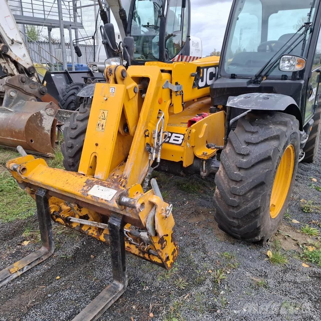 JCB 531-70 Телескопични товарачи