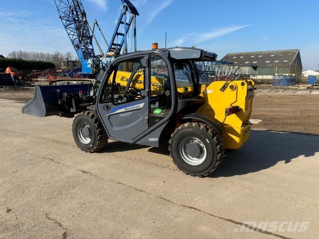 Eurotrac TH 25.6 Телескопични товарачи