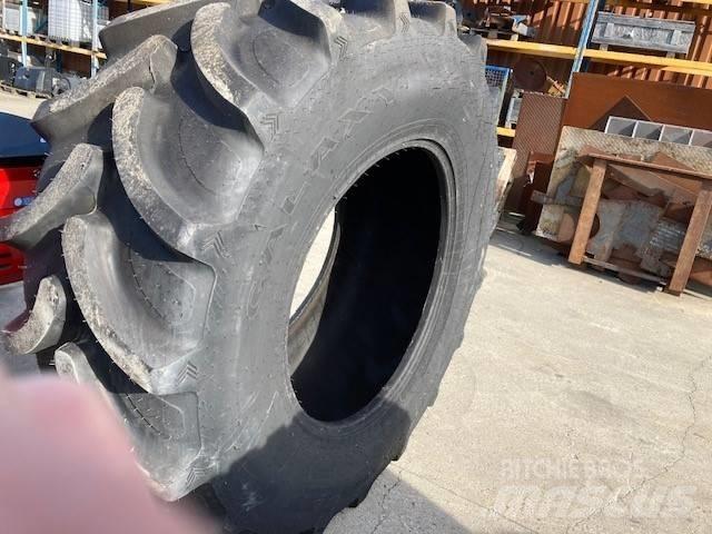 Galaxy 710/70R38 Колелета/Гуми