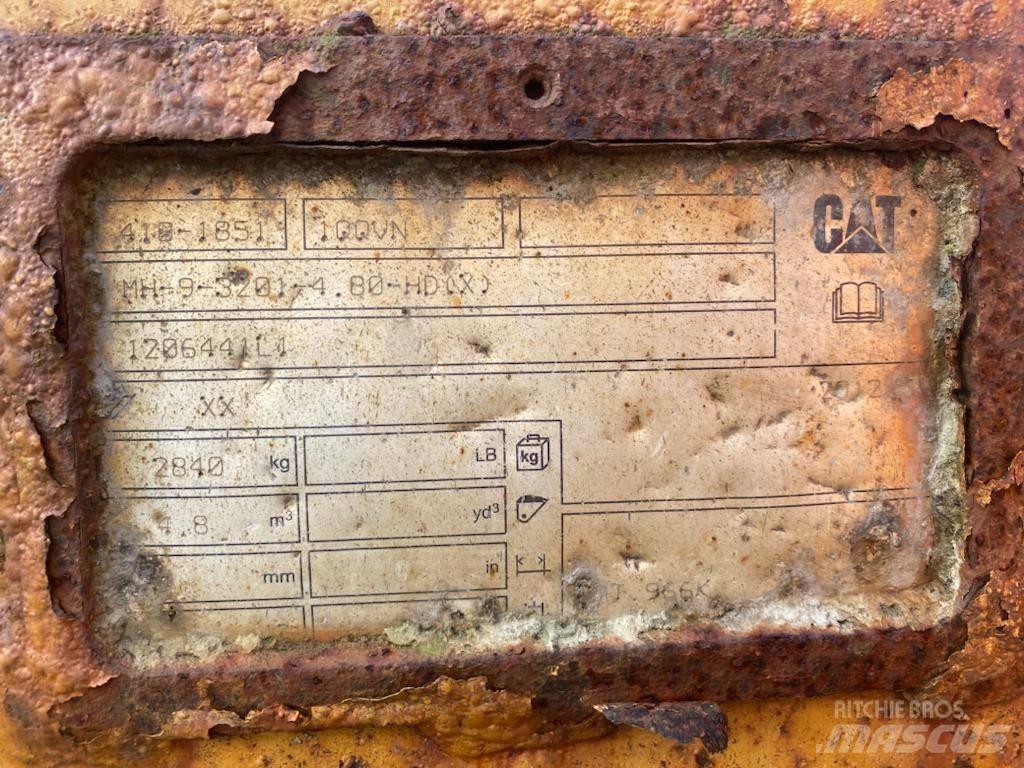 CAT 966 K Кофи