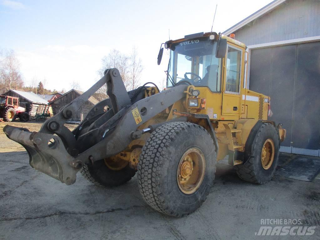 Volvo L 70 D Колесни товарачи