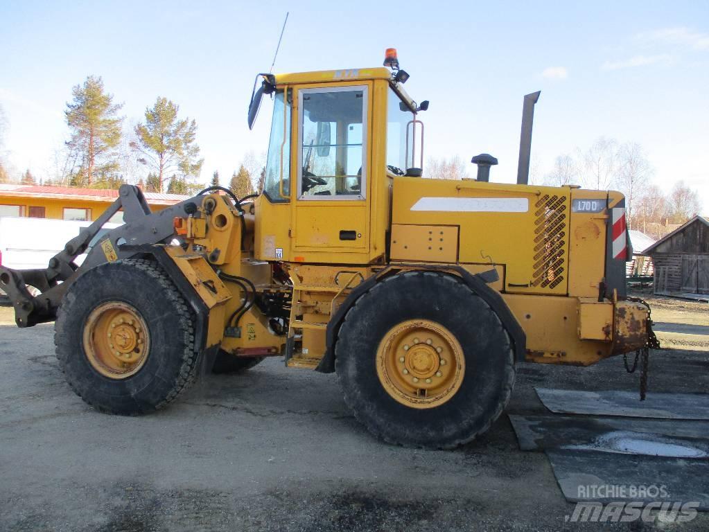 Volvo L 70 D Колесни товарачи