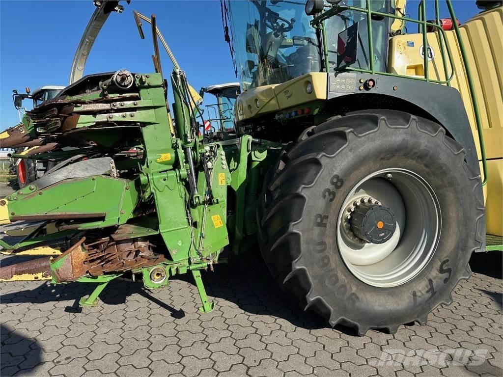 Krone Big X 770 Фуражни комбайни
