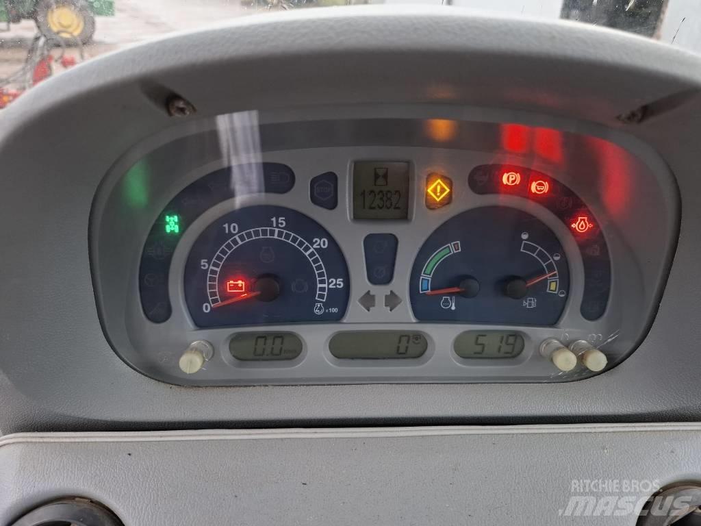 New Holland T 6030 Трактори
